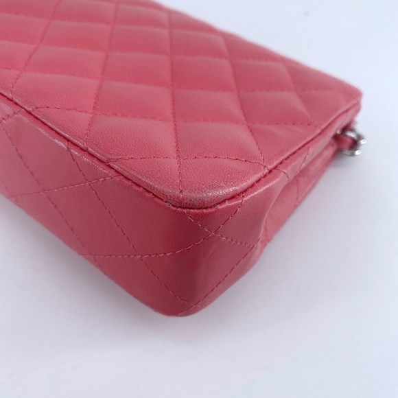 Chanel classic flap bag - Picture 13 of 16